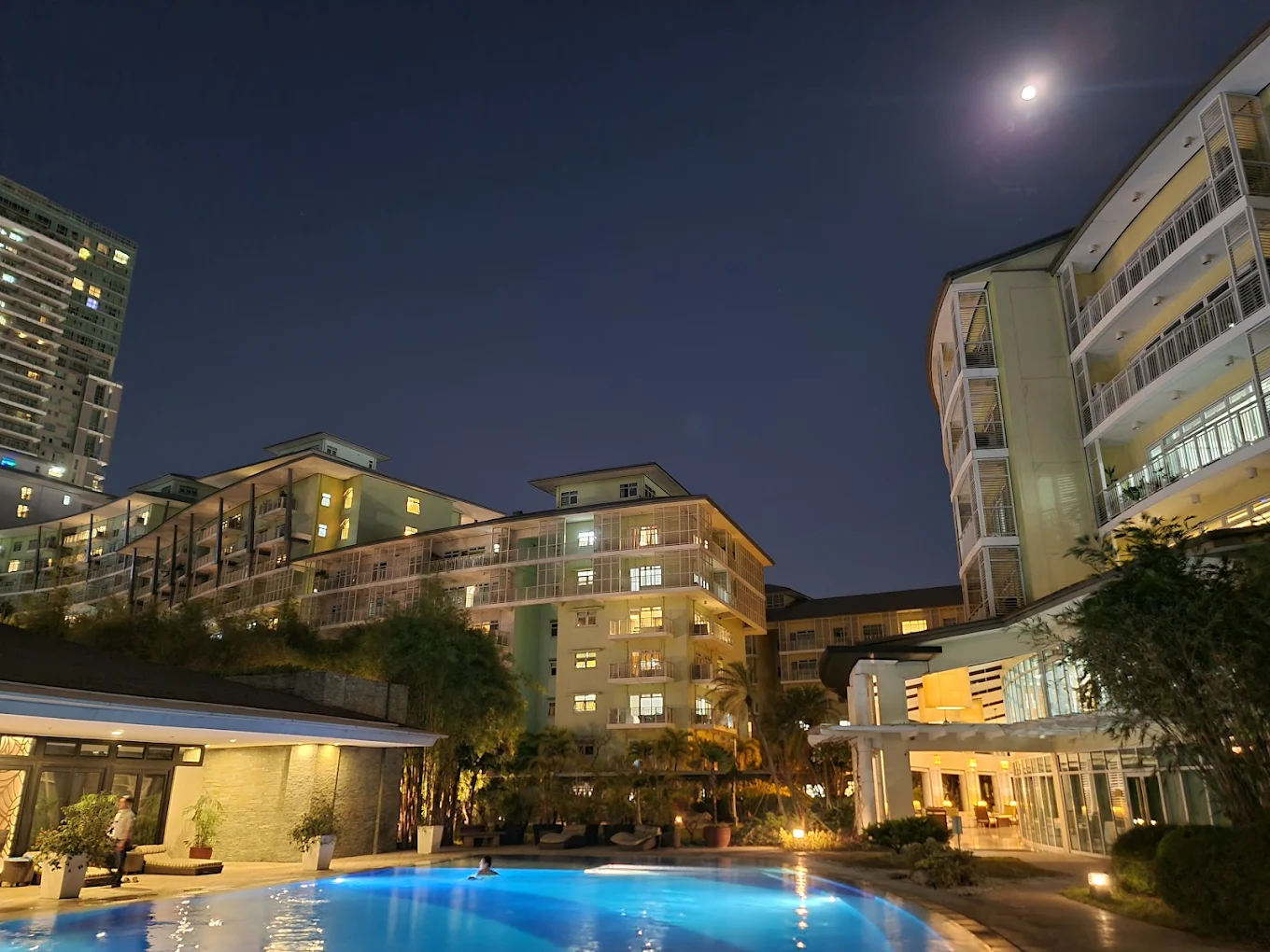 One Serendra